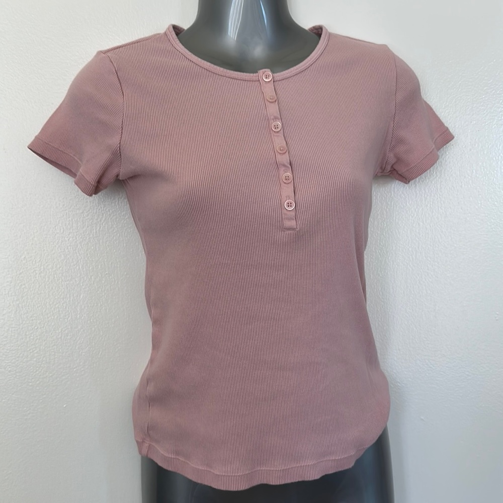 Top - Picture 1 of 5